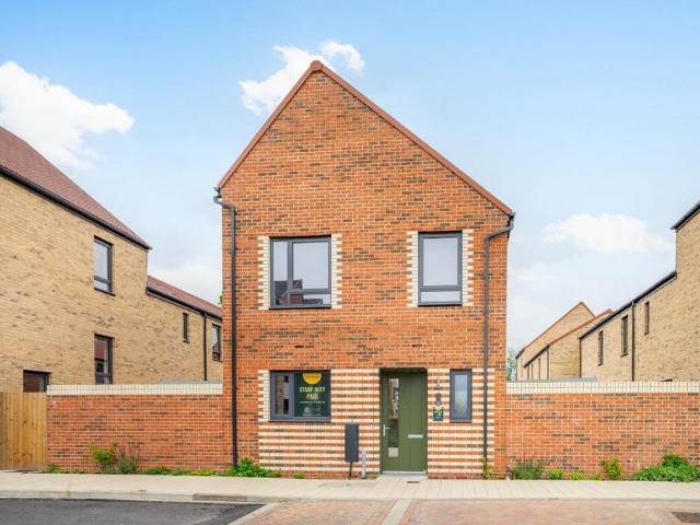 House for sale in Bell Farm, High Field