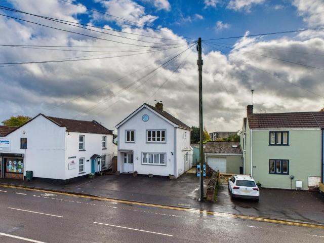 House for sale in Yate, South Gloucestershire