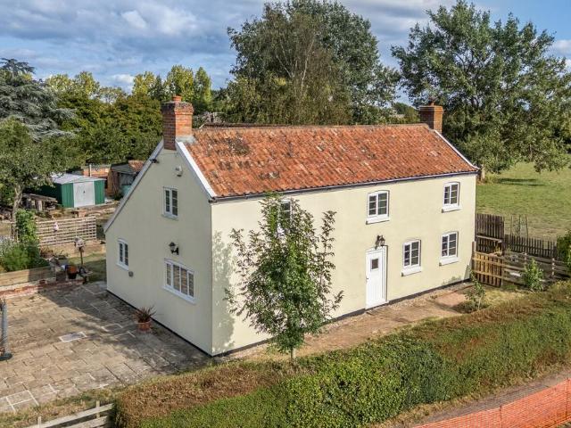 House for sale in Northmoor Corner, North Petherton