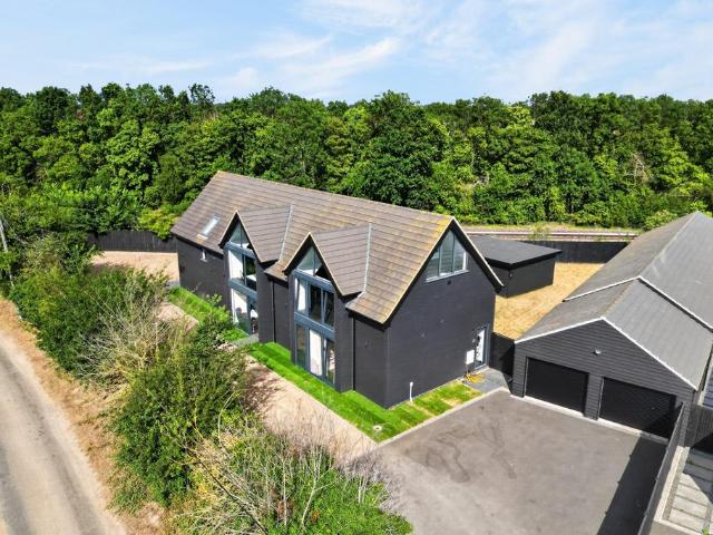 House for sale in Eastbridge, Suffolk