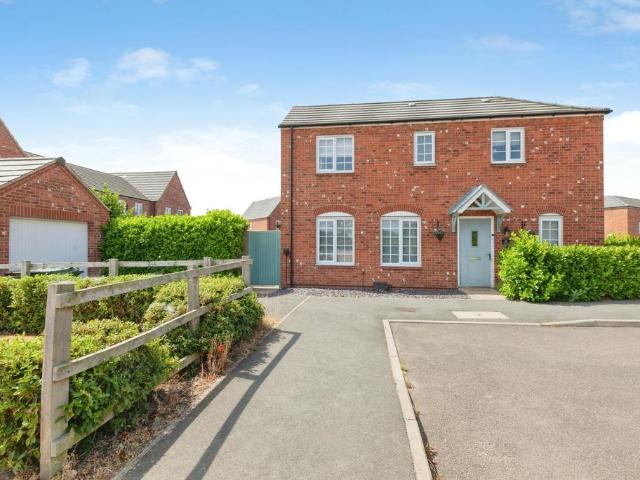 House for sale in Syston, Elmfield