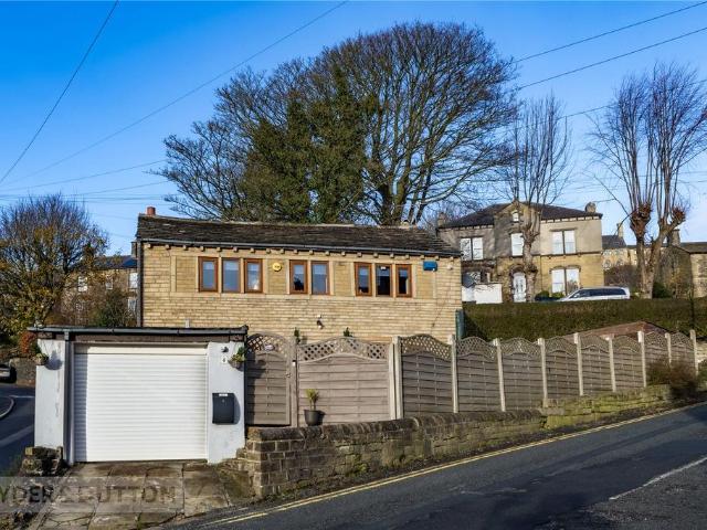 House for sale in Wellhouse, Golcar