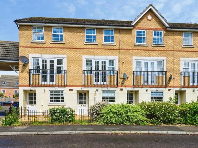 House for sale in Hampton Hargate, Peterborough