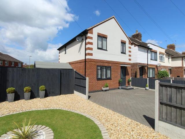 House for sale in Stanford On Avon, Leicestershire