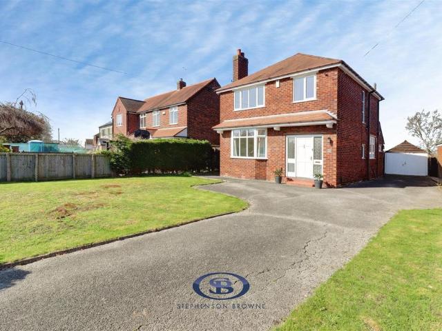 House for sale in Sandbach