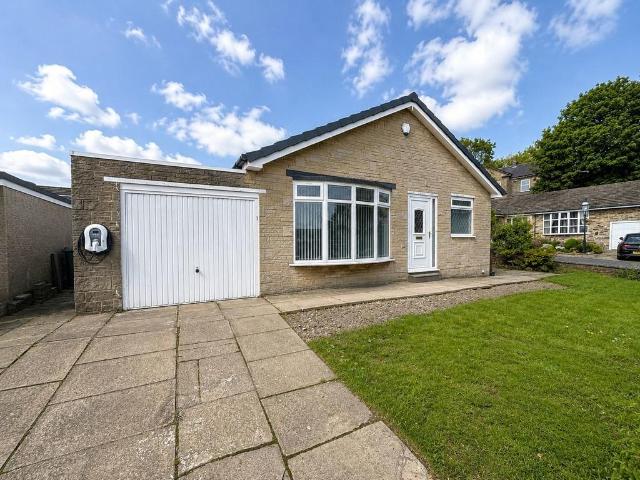 House for sale in Broad Folds, Queensbury