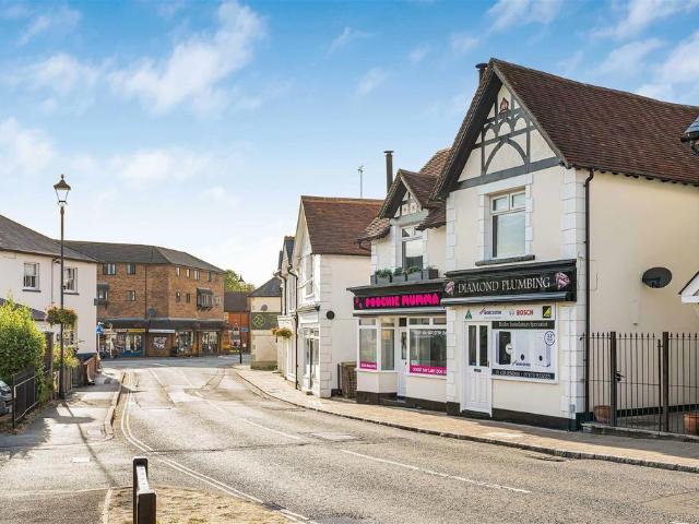 House for sale in Bolton Low Houses, Hampshire