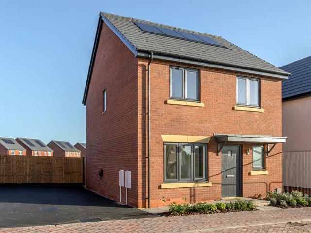 House for sale in Desborough, North Northamptonshire