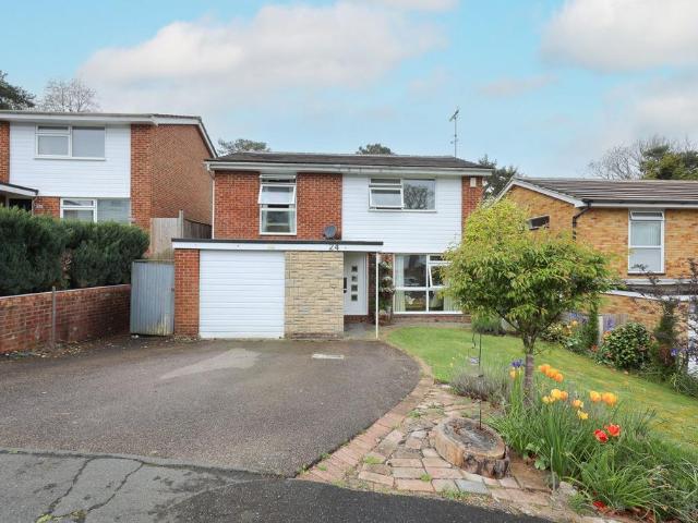 House for sale in Perryfields, West Sussex