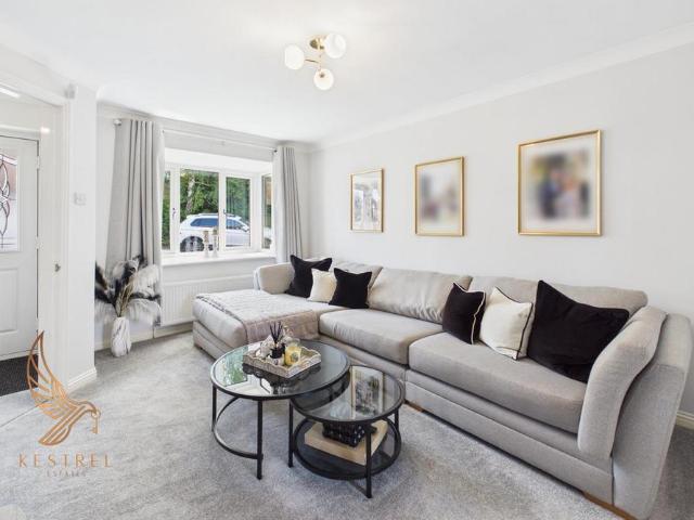 House for sale in Hemsworth, West Yorkshire