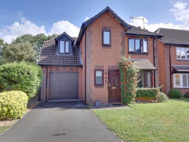 House for sale in Denmead, Hampshire