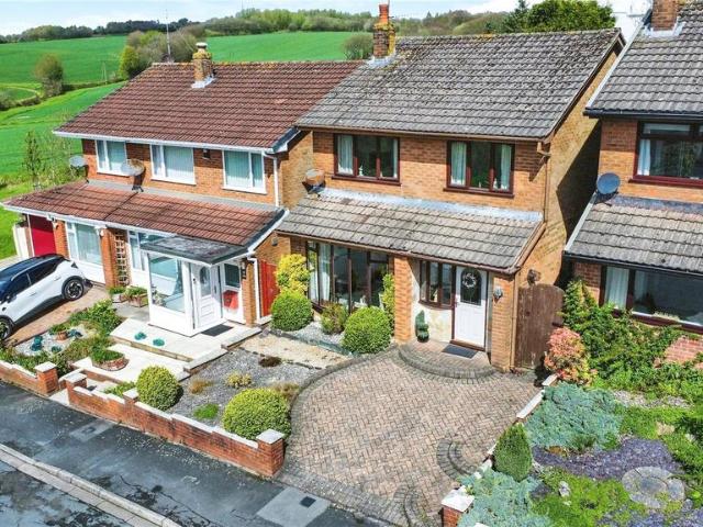House for sale in Billinge, St Helens