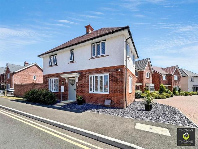 House for sale in Pamington, Gloucestershire