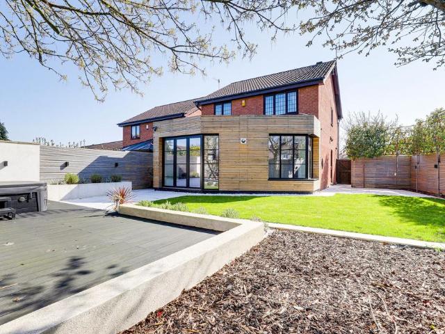 House for sale in Compton Acres, Barton In Fabis