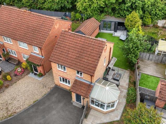 House for sale in Lobley Hill, Tyne And Wear