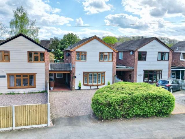 House for sale in Gnosall, Baswich