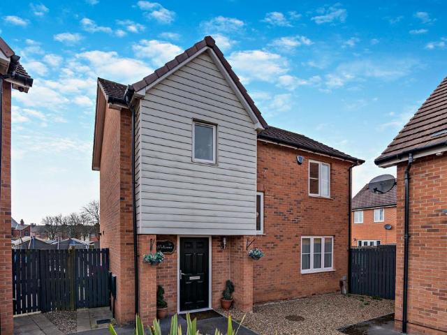 House for sale in Castleford, West Yorkshire