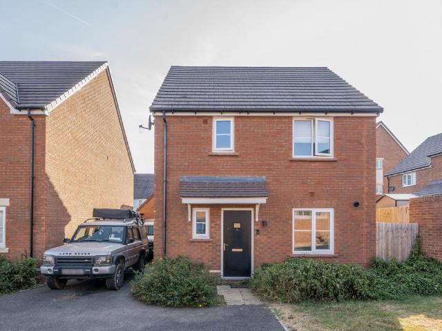 House for sale in Aston Cross, Pamington