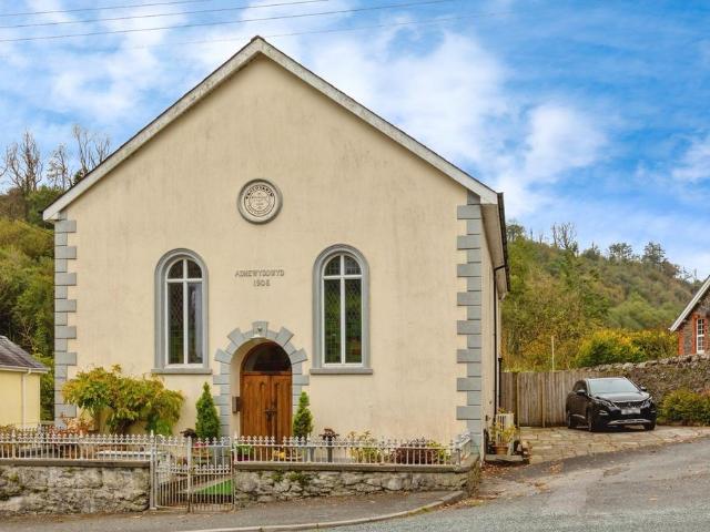 House for sale in Cynwyl Elfed, Cwmduad