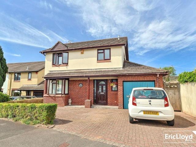 House for sale in Broadsands, Galmpton