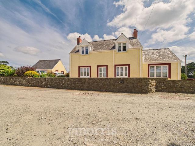 House for sale in Crundale, Wales