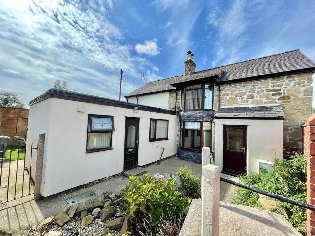 House for sale in Johnstown, Wales