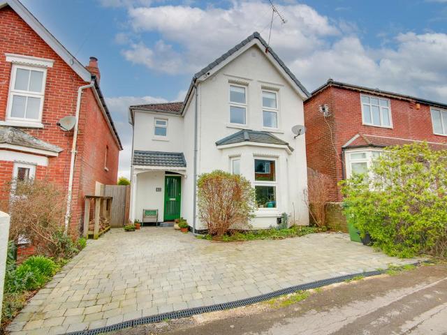 House for sale in Bitterne Park, Isle Of Man