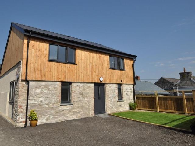 House for sale in Llanboidy, Henllan Amgoed