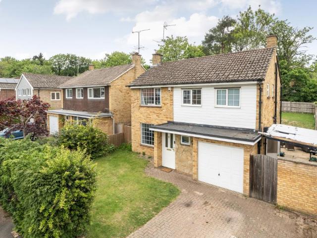 House for sale in Sunningdale
