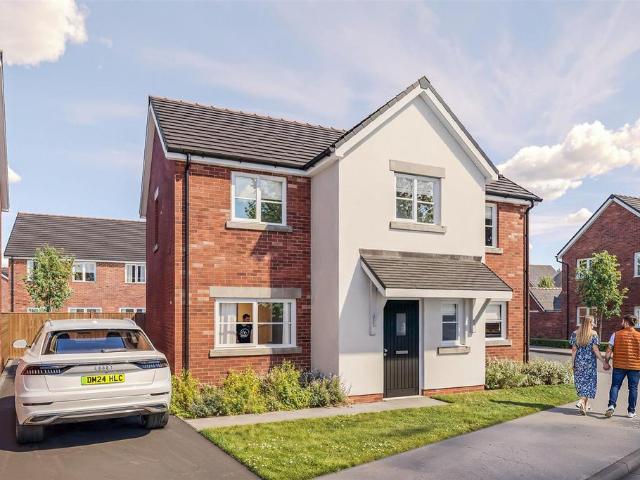 House for sale in Rhostyllen, Wales