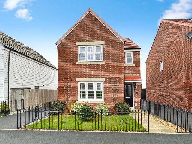 House for sale in Dale Hill, Essex