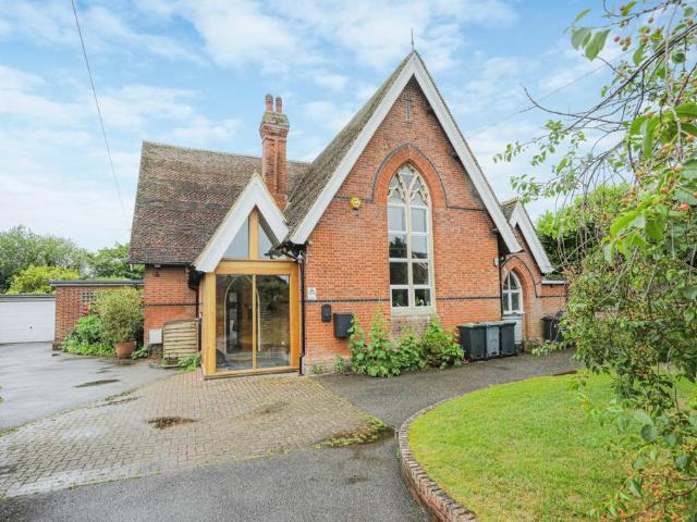 House for sale in The Bridge, Kent