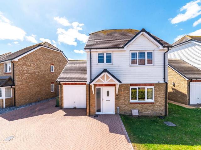 House for sale in Oad Street, Kent