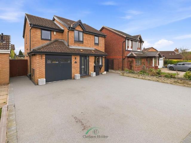 House for sale in Higher Bartle, Lancashire