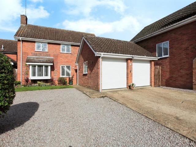 House for sale in Peterborough