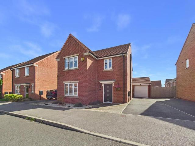 House for sale in Pontefract, West Yorkshire