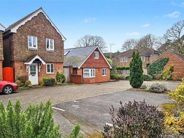 House for sale in Kingswood Firs, Bolton Low Houses