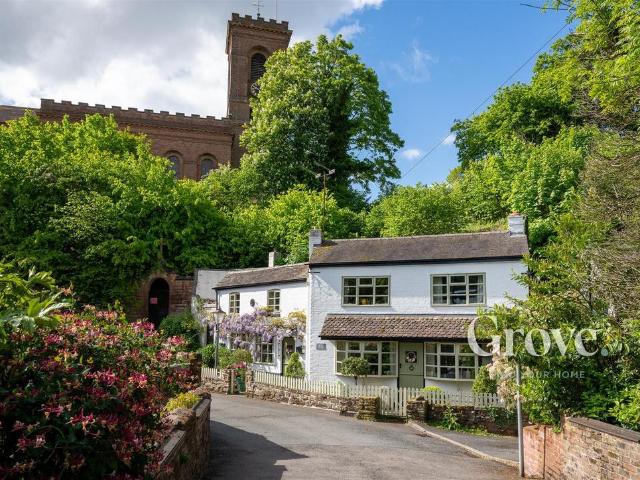 House for sale in Wolverley, Rushock