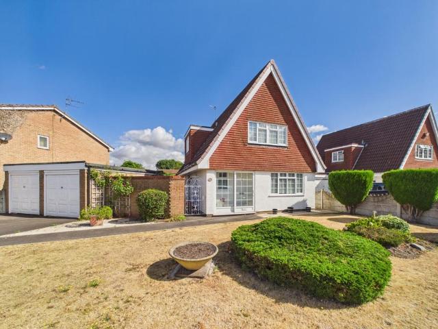 House for sale in Pendeford, West Midlands