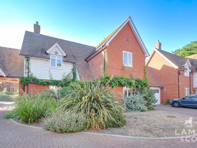 House for sale in Weeley, Dale Hill