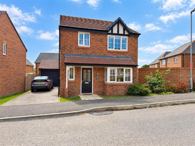 House for sale in Llay
