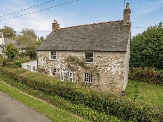 House for sale in Mawgan-in-Meneage, Mawgan
