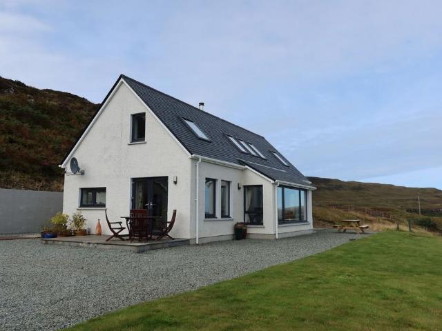 House for sale in Glendale, Scotland