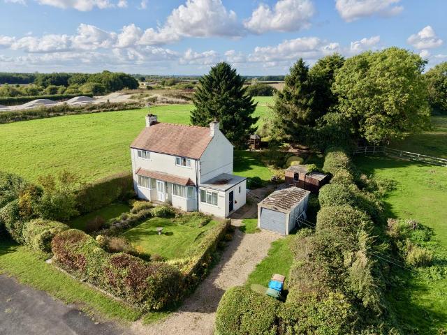 House for sale in Arram, Leconfield