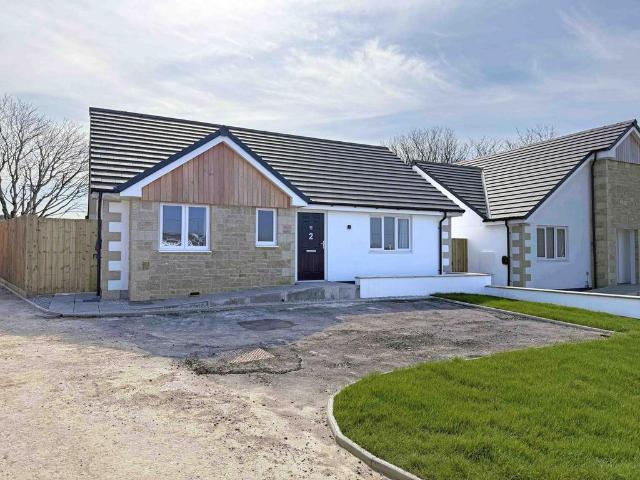 House for sale in Roseworthy, Cornwall