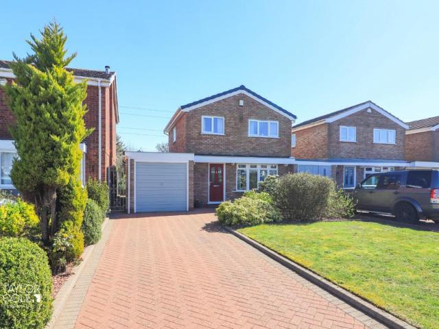 House for sale in Kettlebrook, Staffordshire