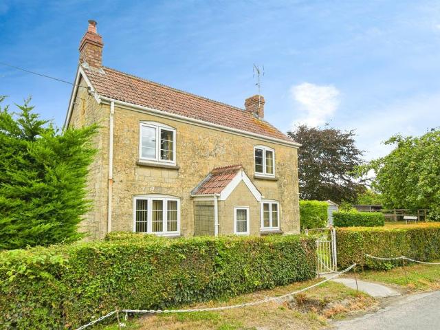 House for sale in Cherhill, Wiltshire