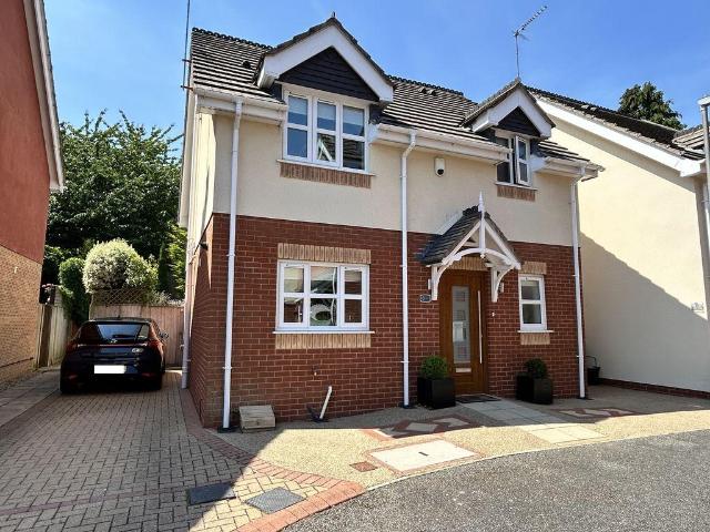 House for sale in Colwyn Bay, Wales