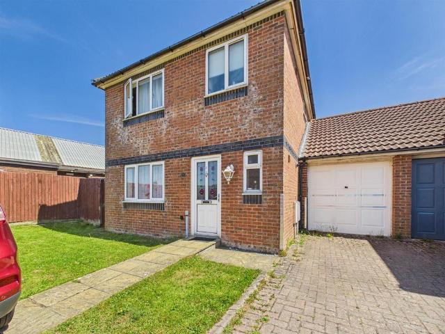 House for sale in Porthcawl, Nottage