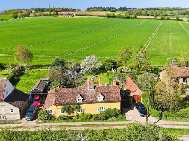 House for sale in Chelmondiston, Suffolk
